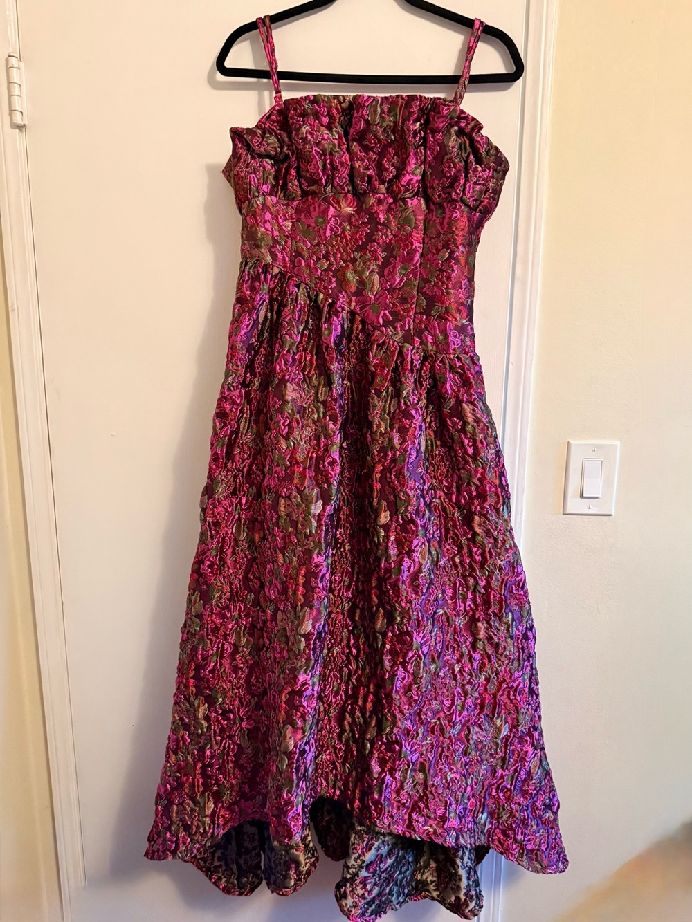 Elliatt Camellia Strapless Gown - Picture 5 of 11